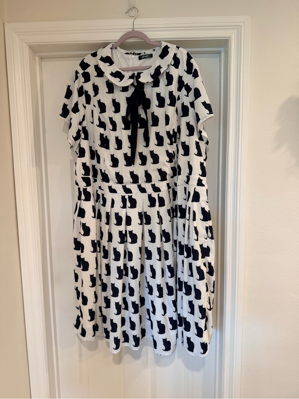 eshakti Black and White Cat Print Mini Dress size 30
